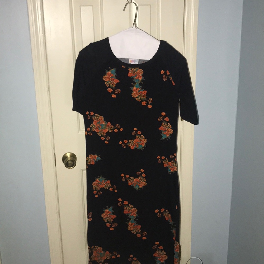 Floral-print Shortsleeved Dress